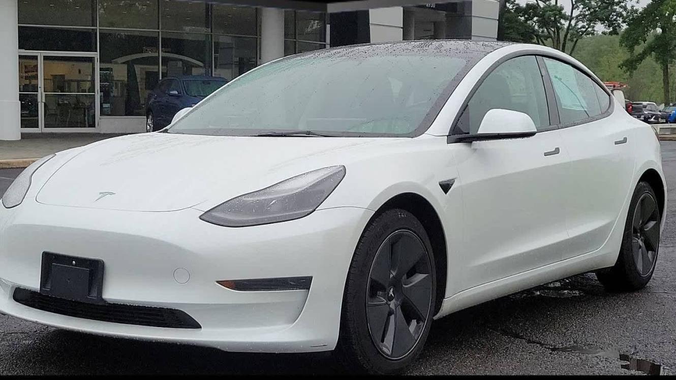 TESLA MODEL 3 2023 5YJ3E1EA1PF449589 image